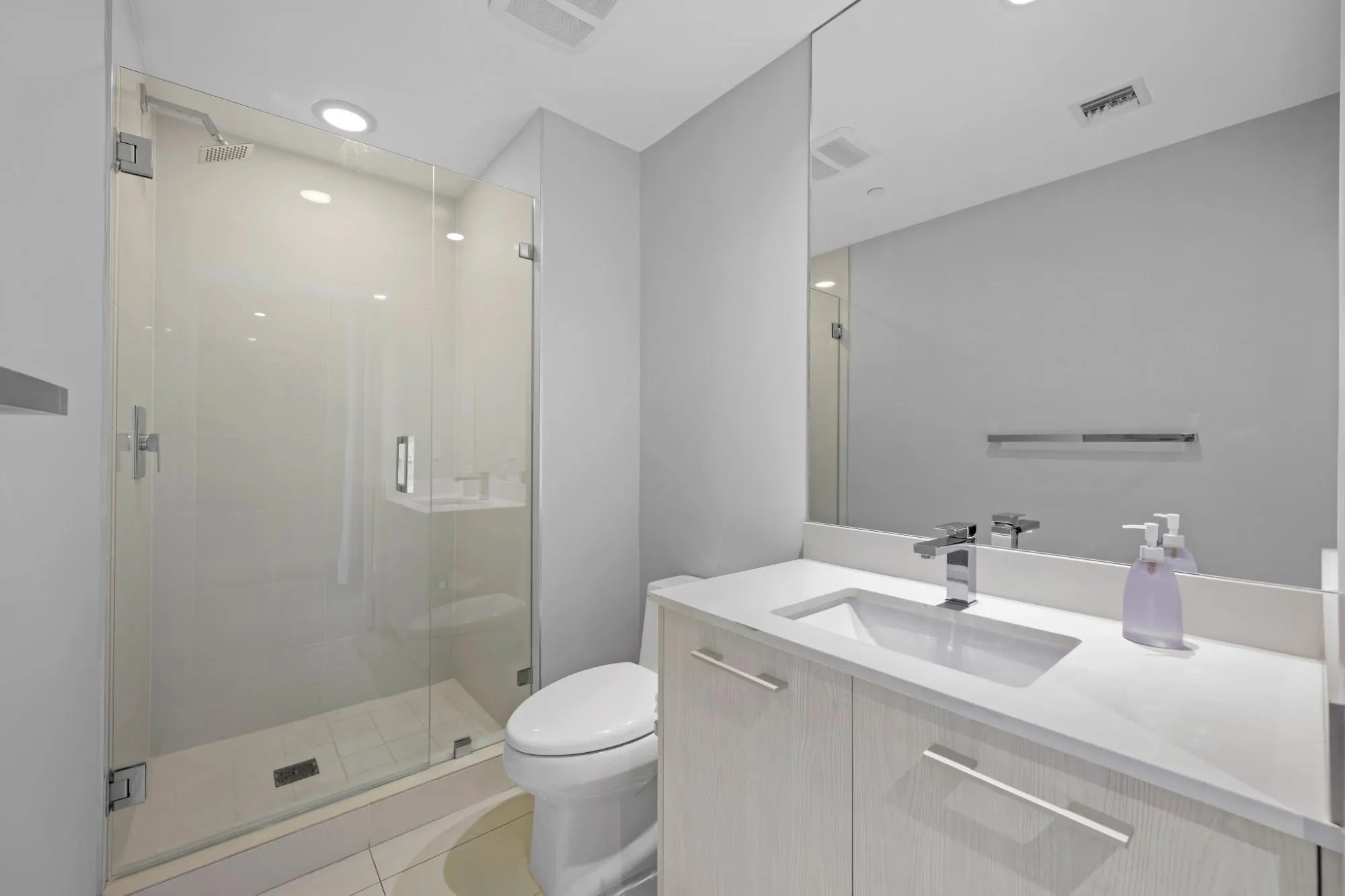 45 SW 9th St, #2602