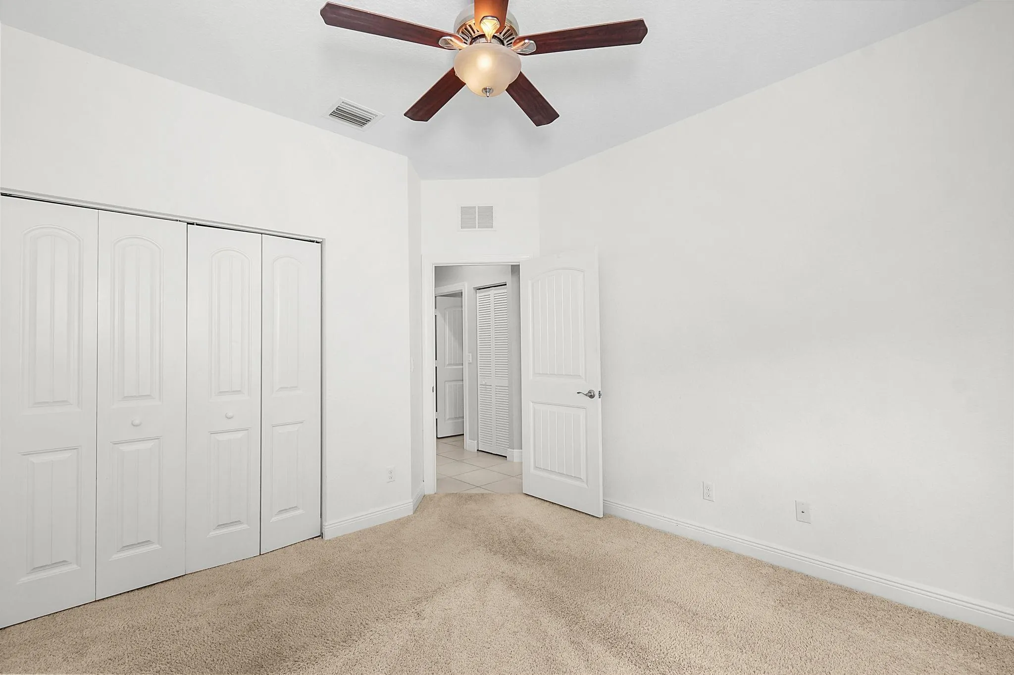 5915 SE Entry Ct