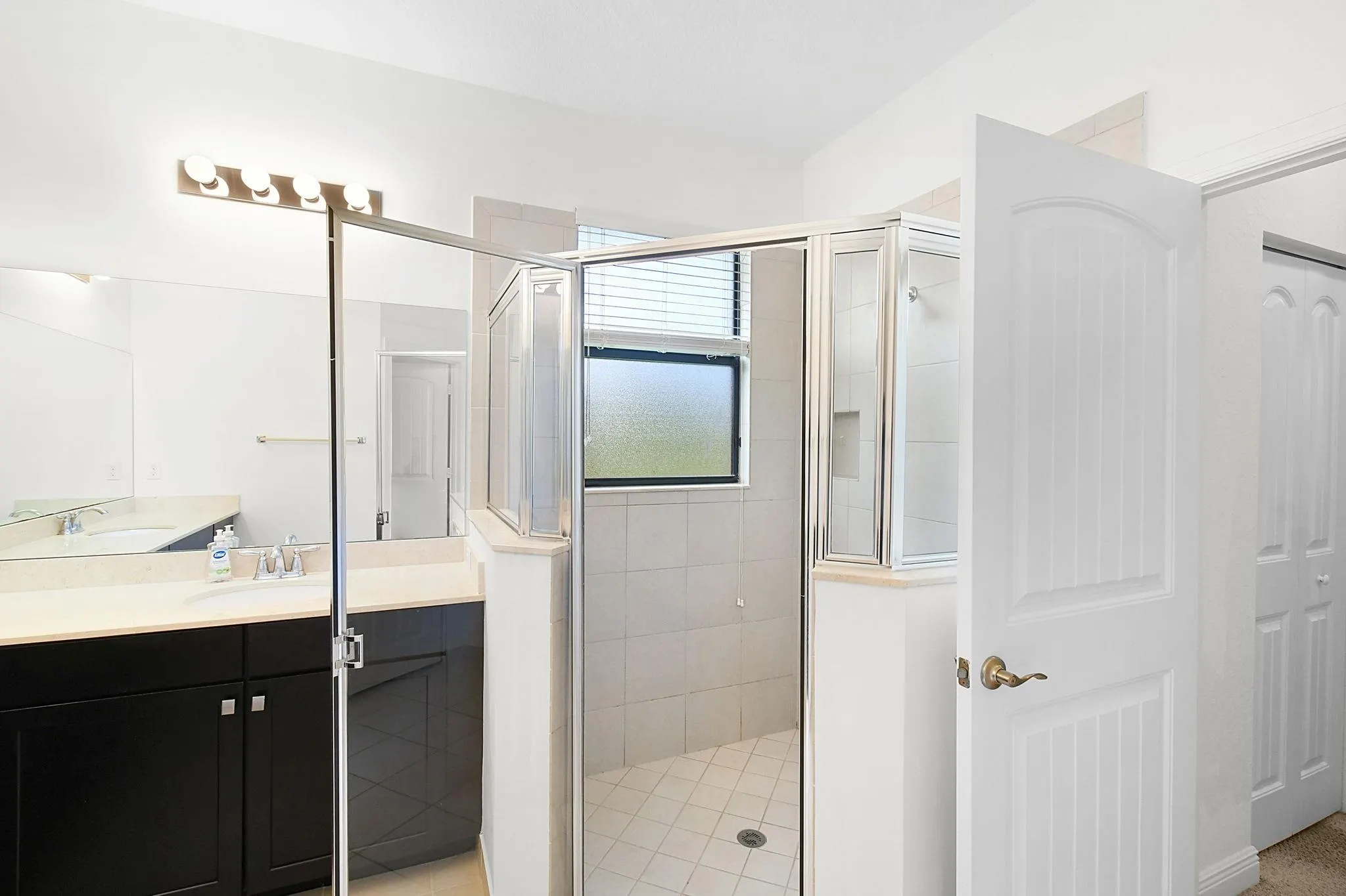 5915 SE Entry Ct