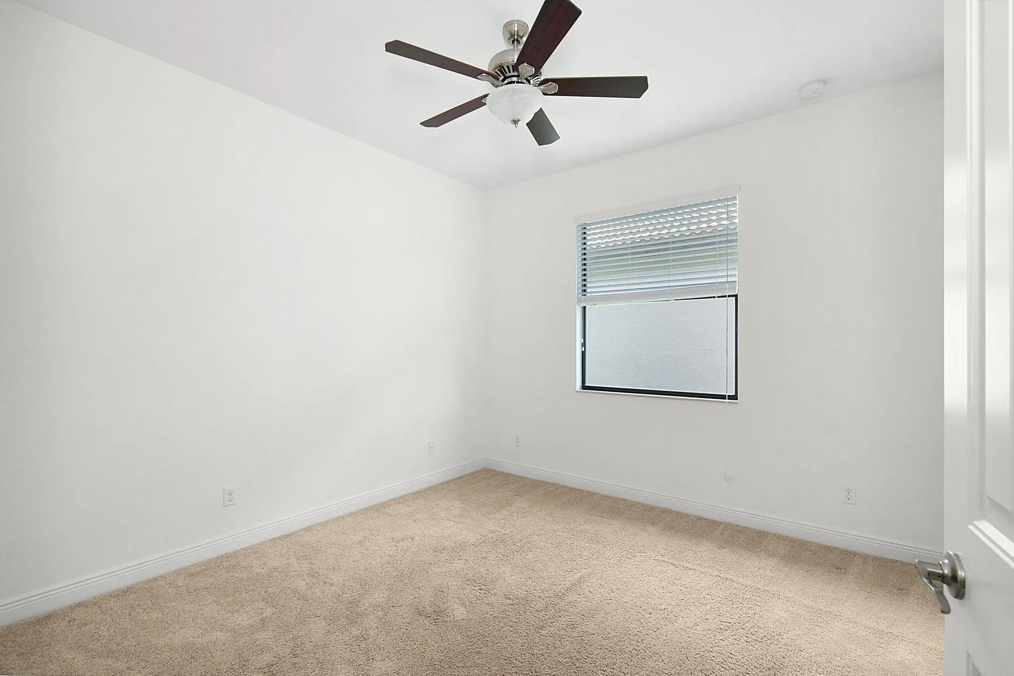 5915 SE Entry Ct