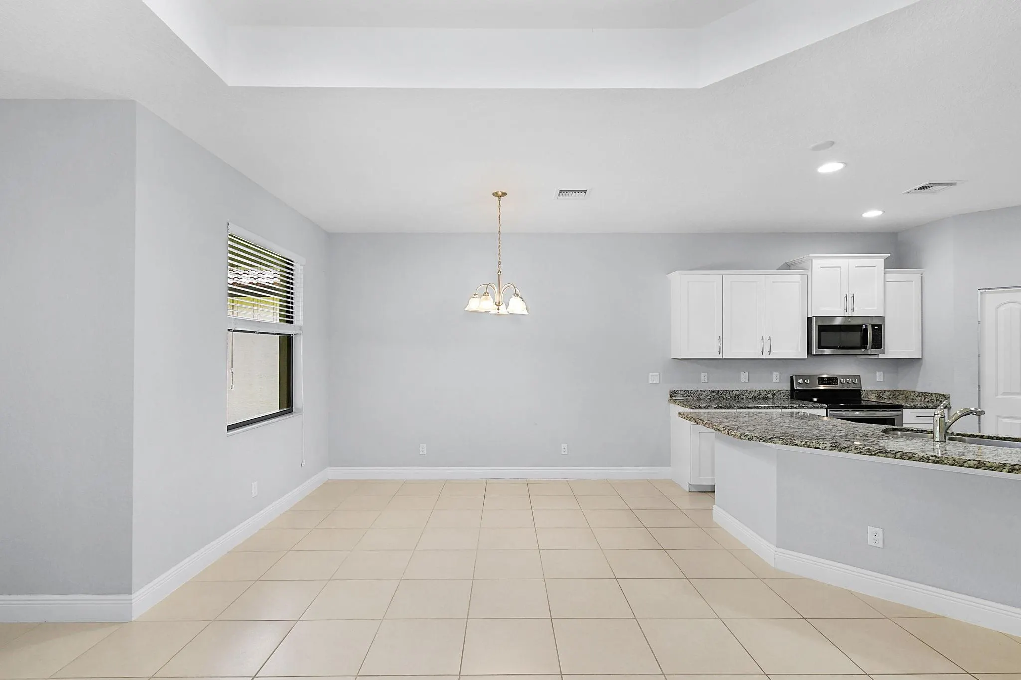 5915 SE Entry Ct