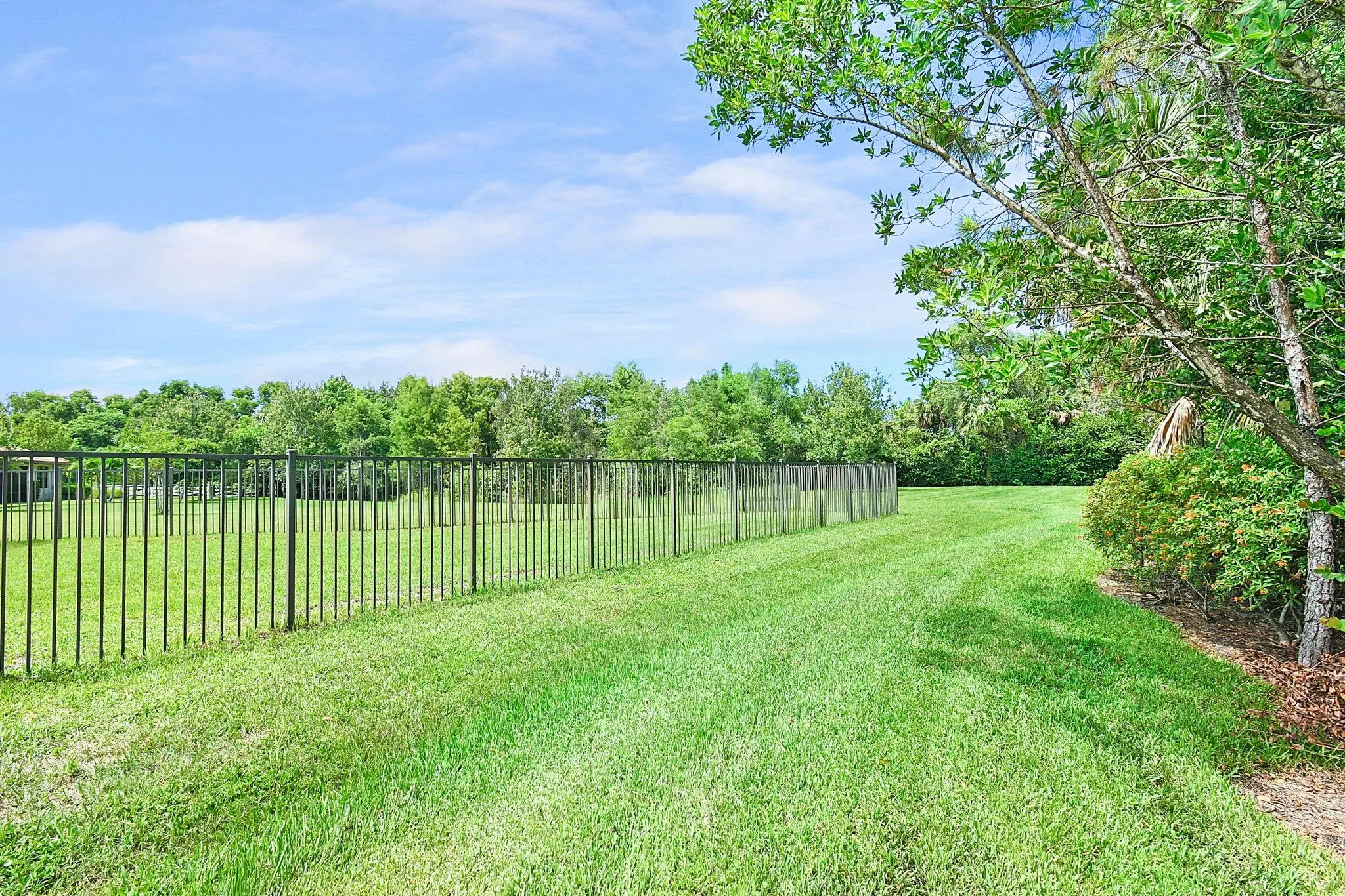 5915 SE Entry Ct