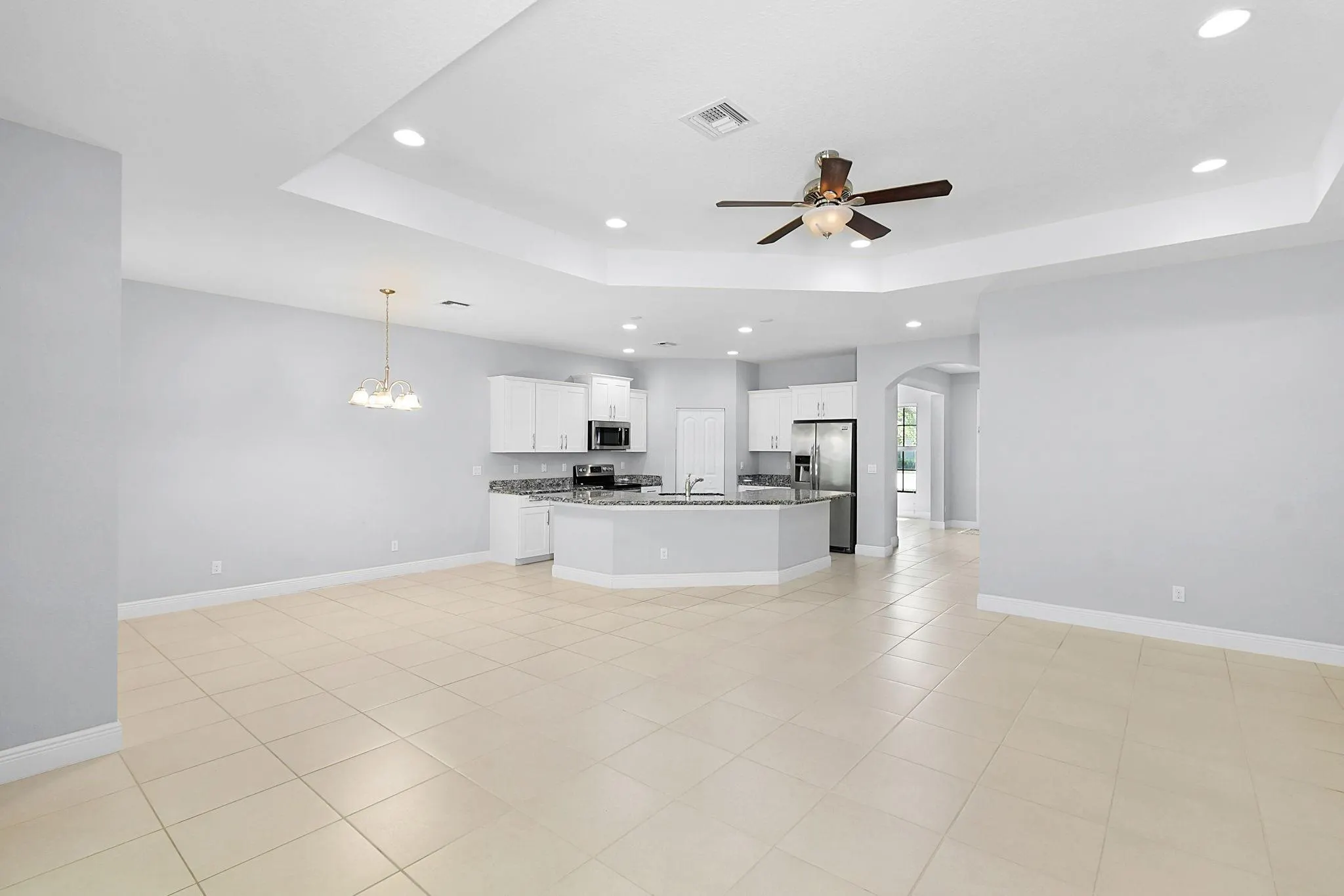 5915 SE Entry Ct