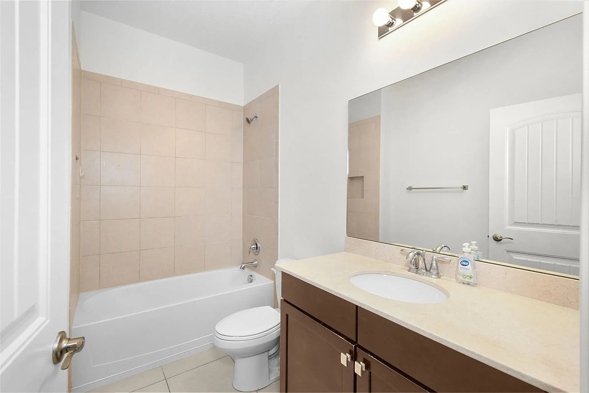 5915 SE Entry Ct
