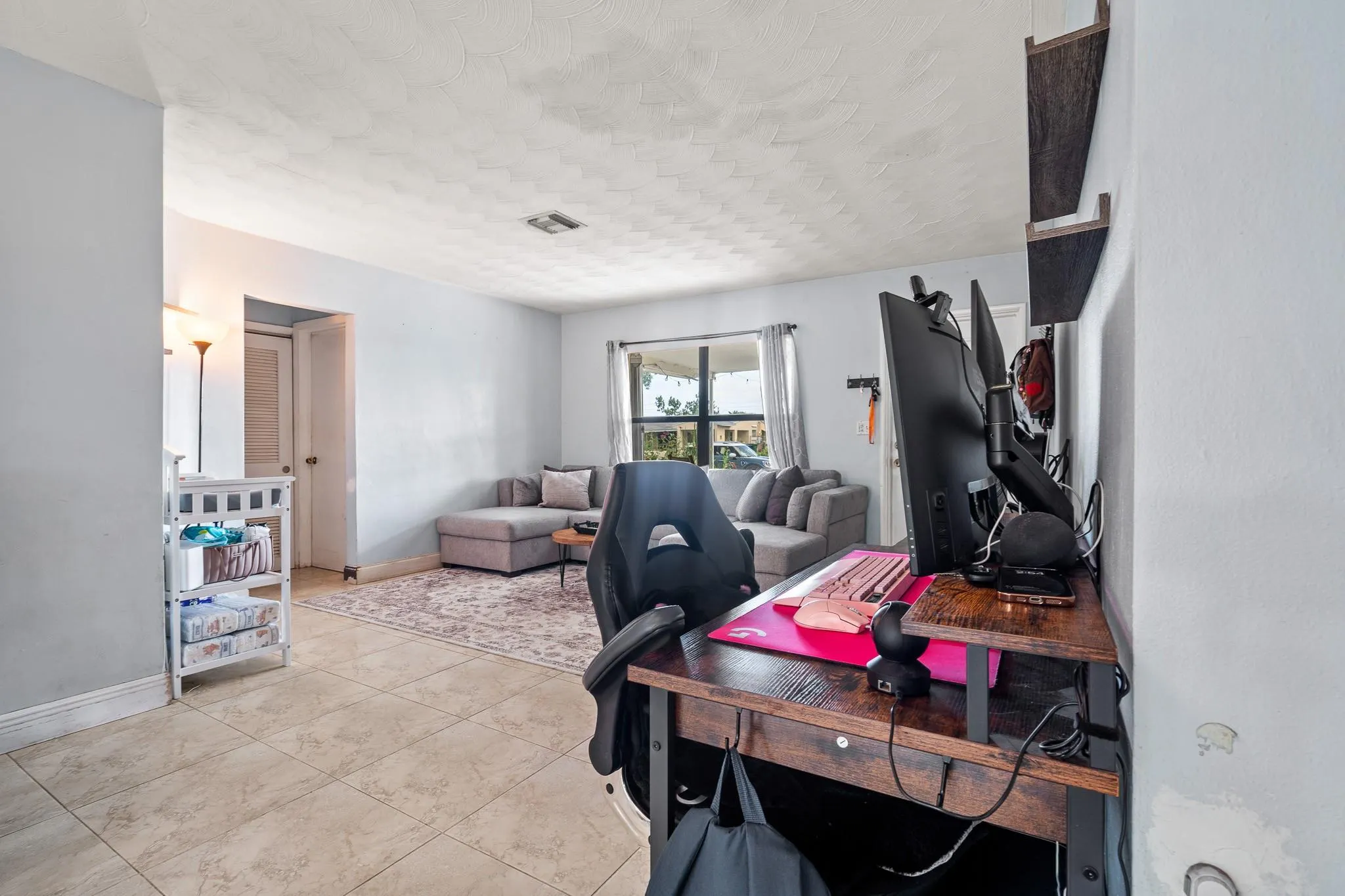 3431 SW 15th Ct