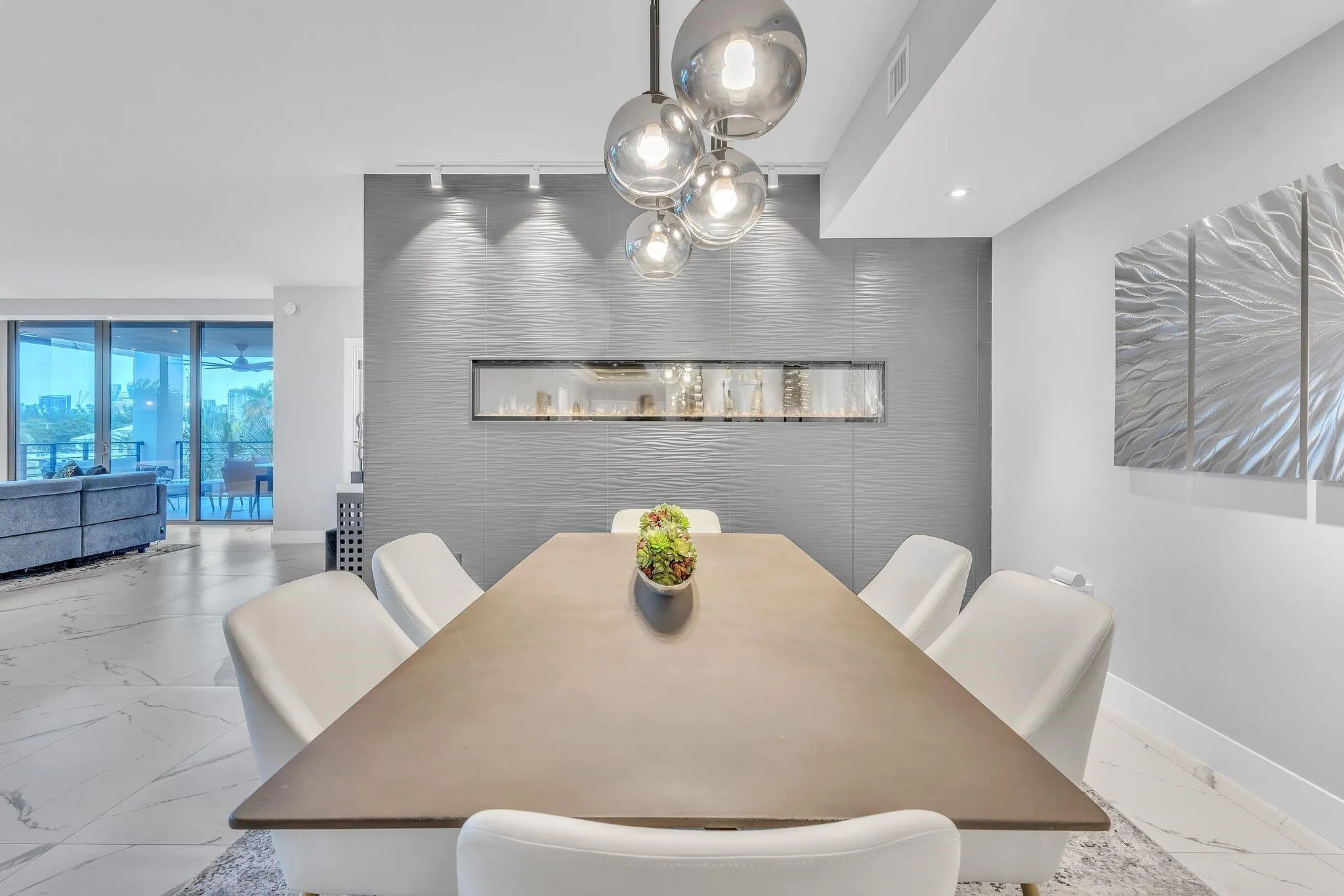 1507 SE 15th Street, #302