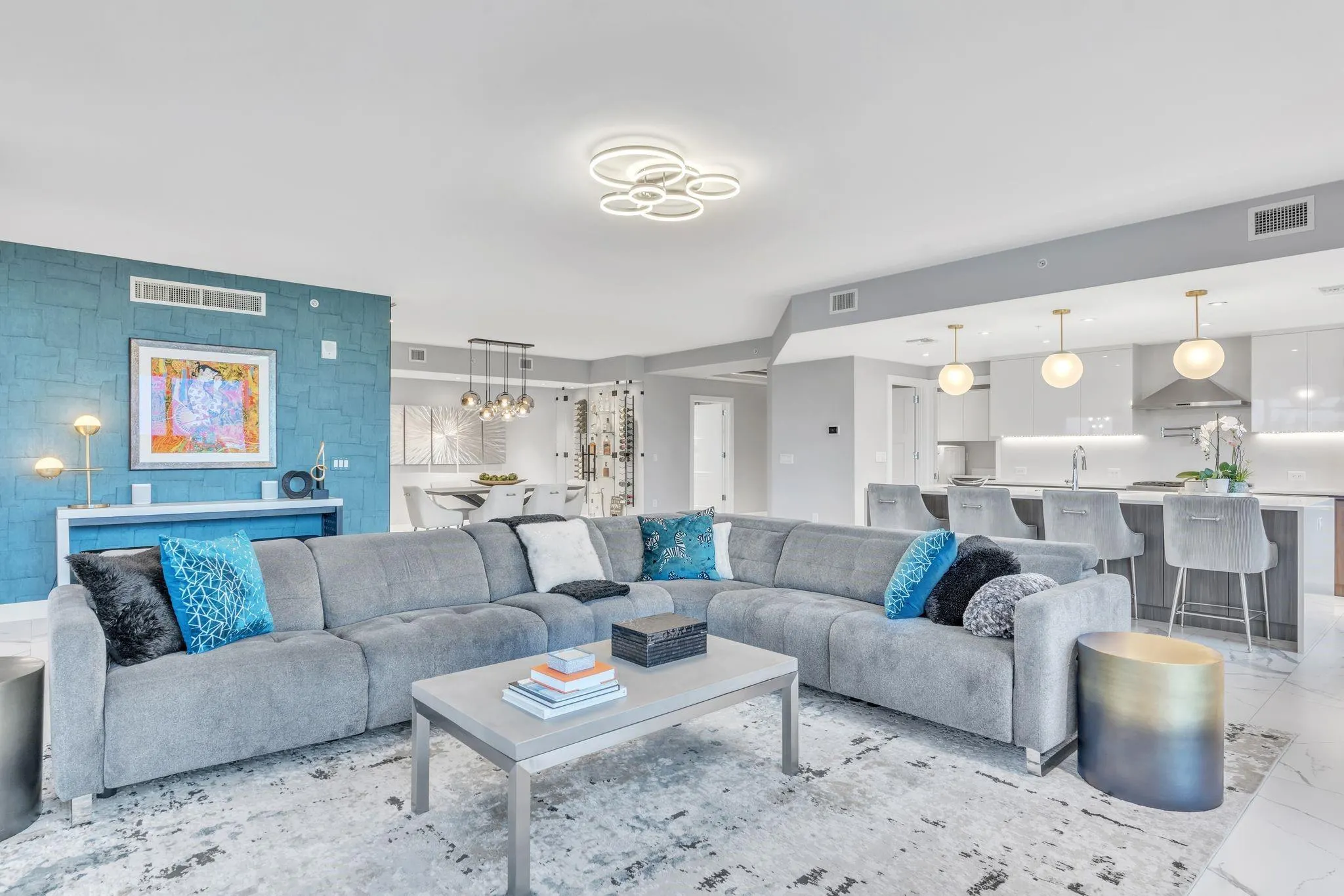 1507 SE 15th Street, #302