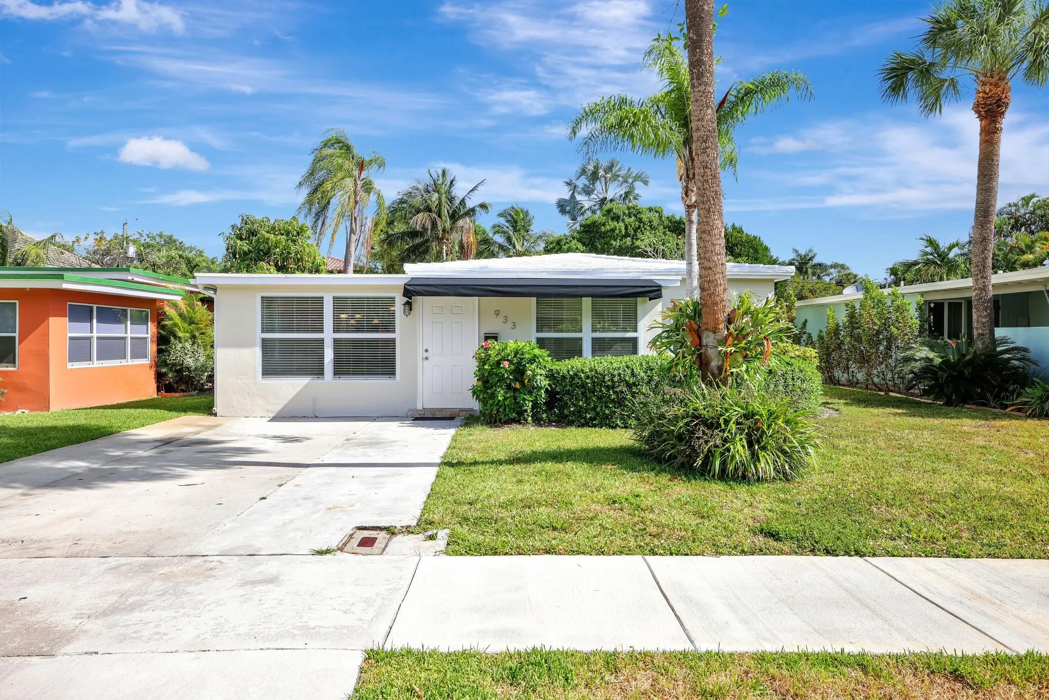 933 SW 19th St