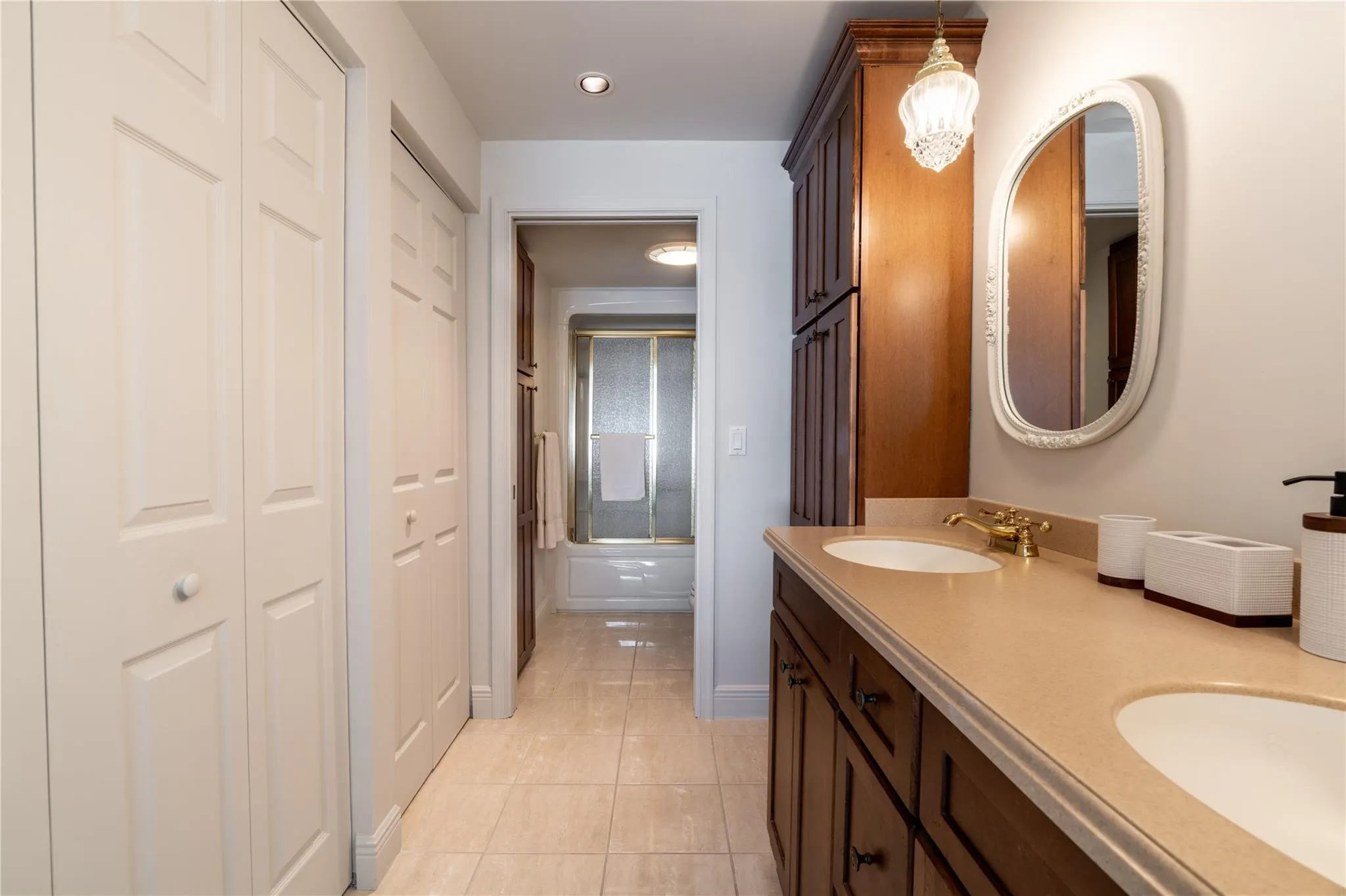 5555 N Ocean Blvd, #11