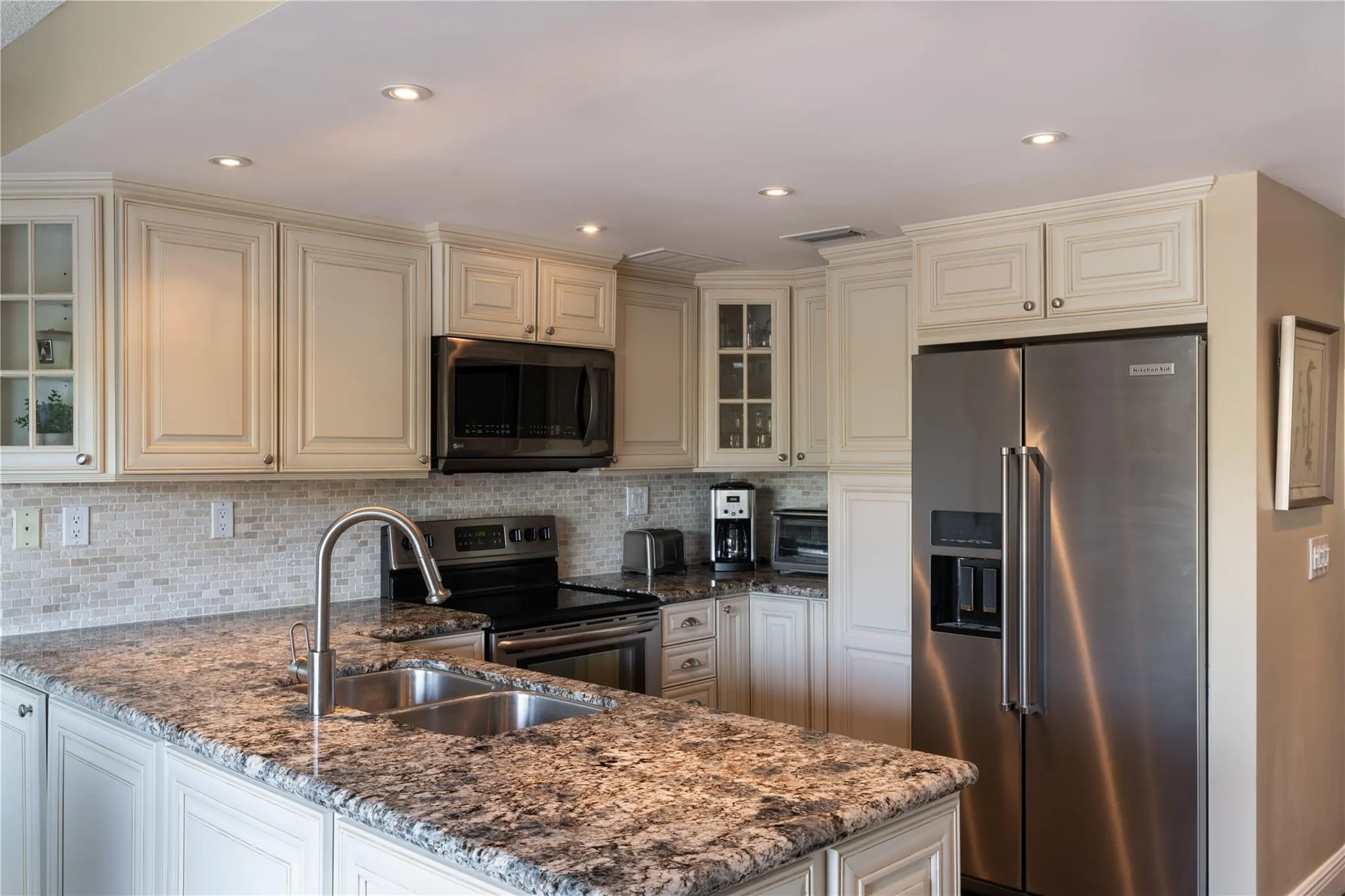 5555 N Ocean Blvd, #11