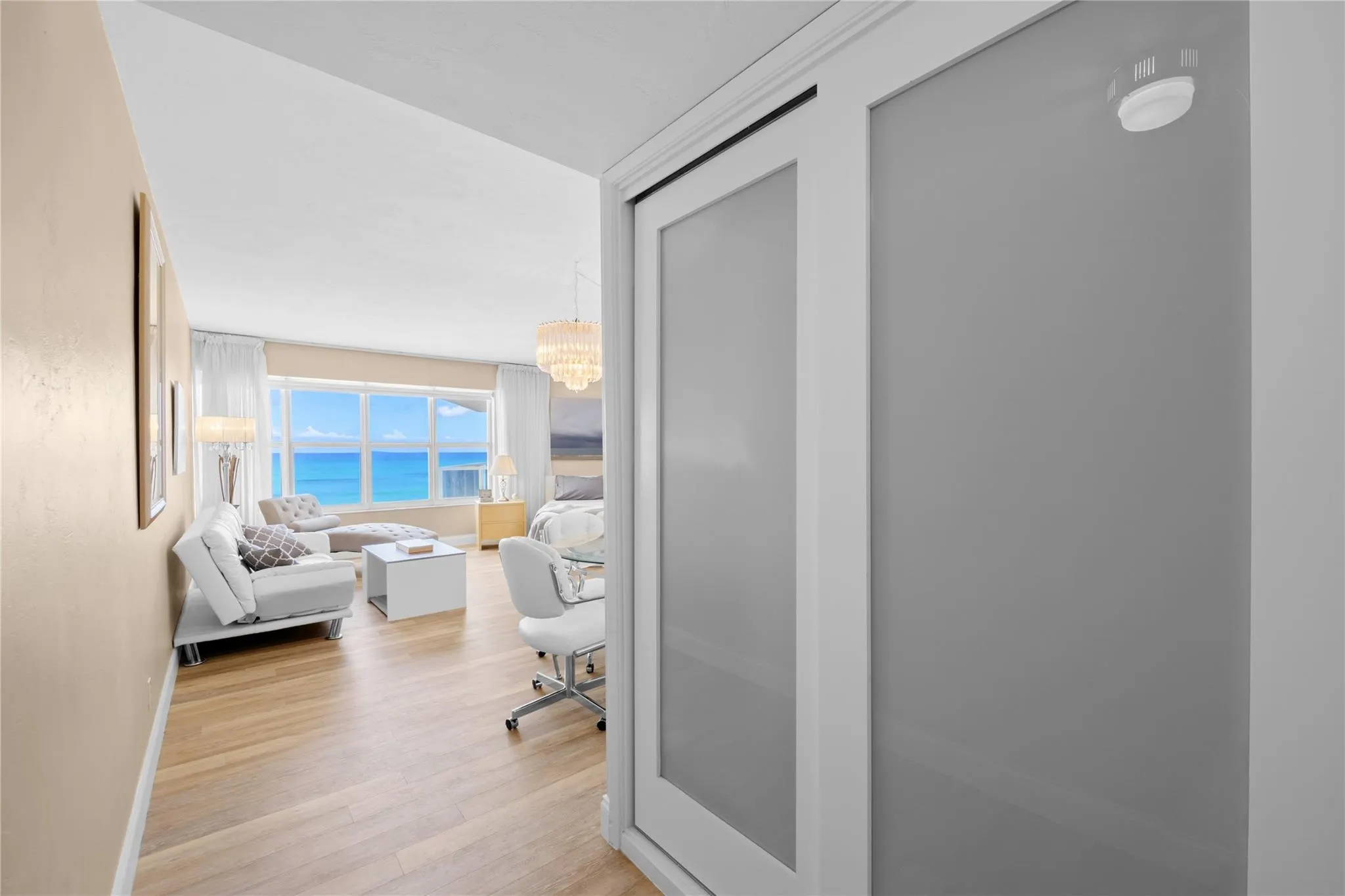 3700 Galt Ocean Dr, #702