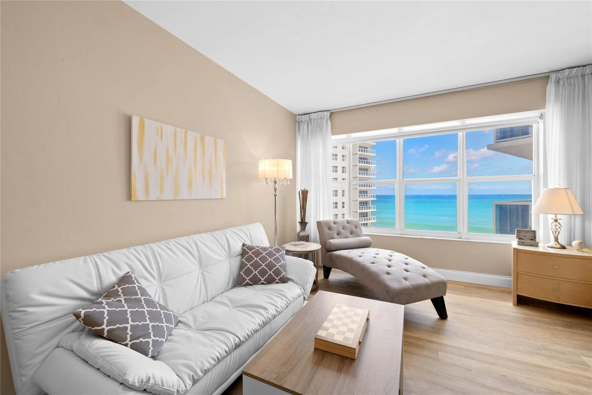 3700 Galt Ocean Dr, #702