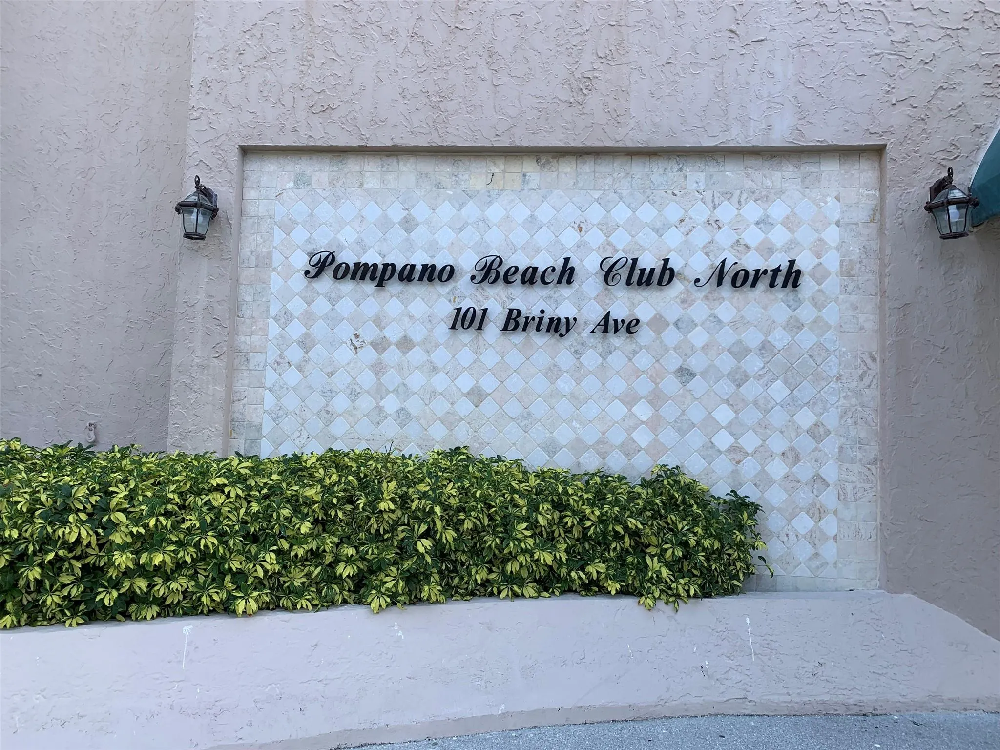101 Briny Ave, #806