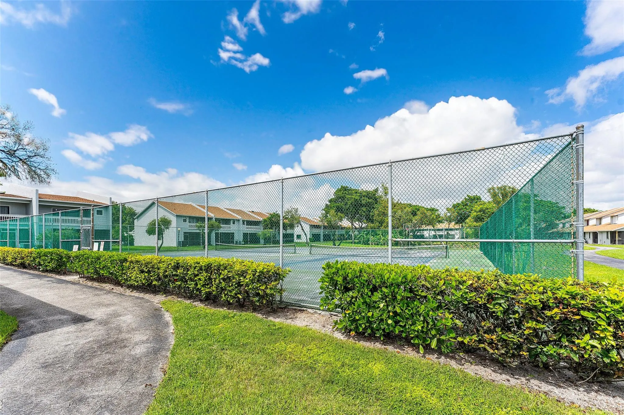 1525 E Woodbridge Lakes Cir, #1525