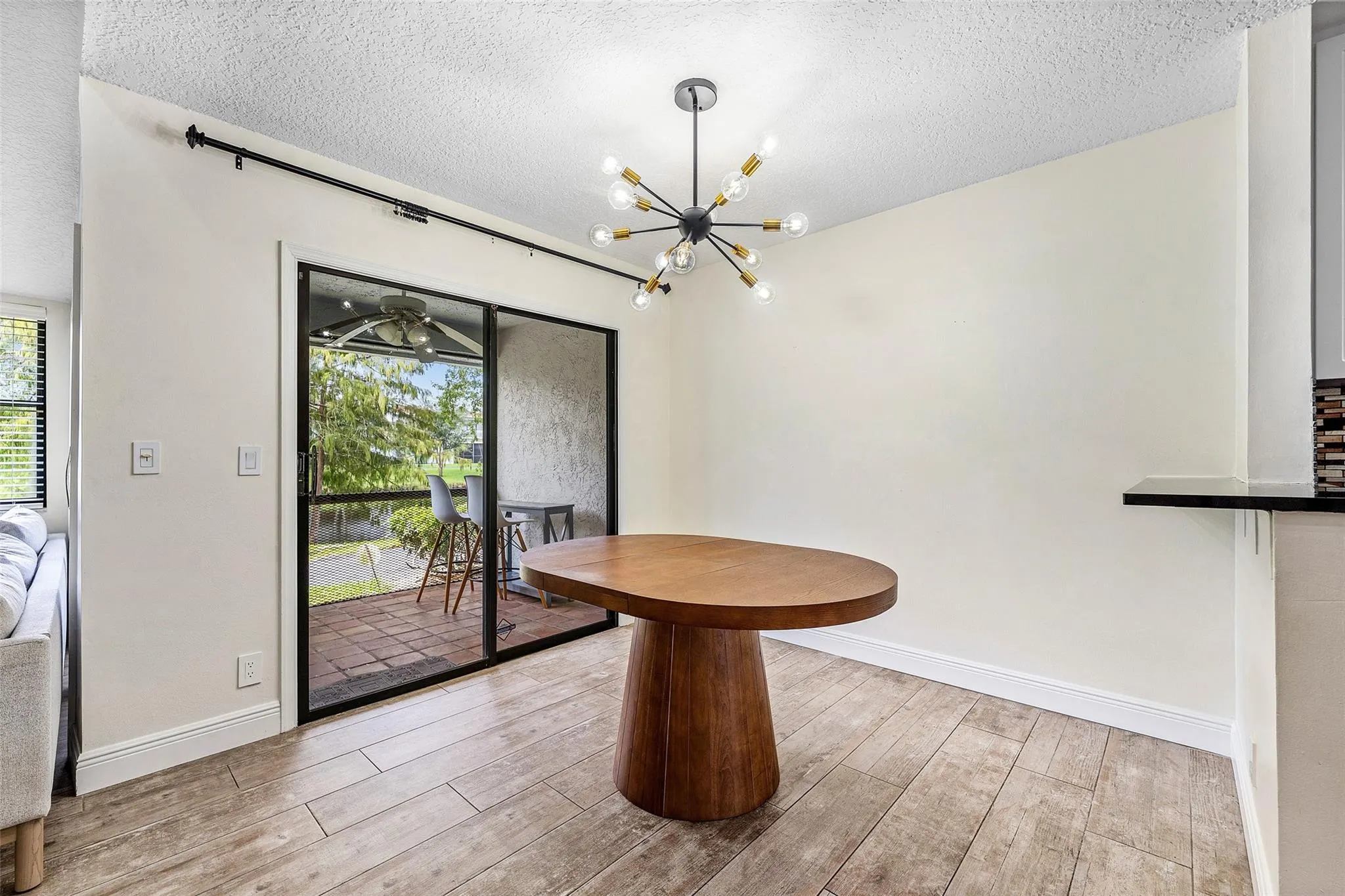 1525 E Woodbridge Lakes Cir, #1525