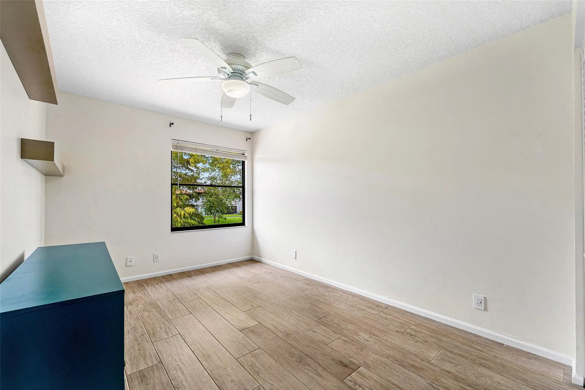 1525 E Woodbridge Lakes Cir, #1525