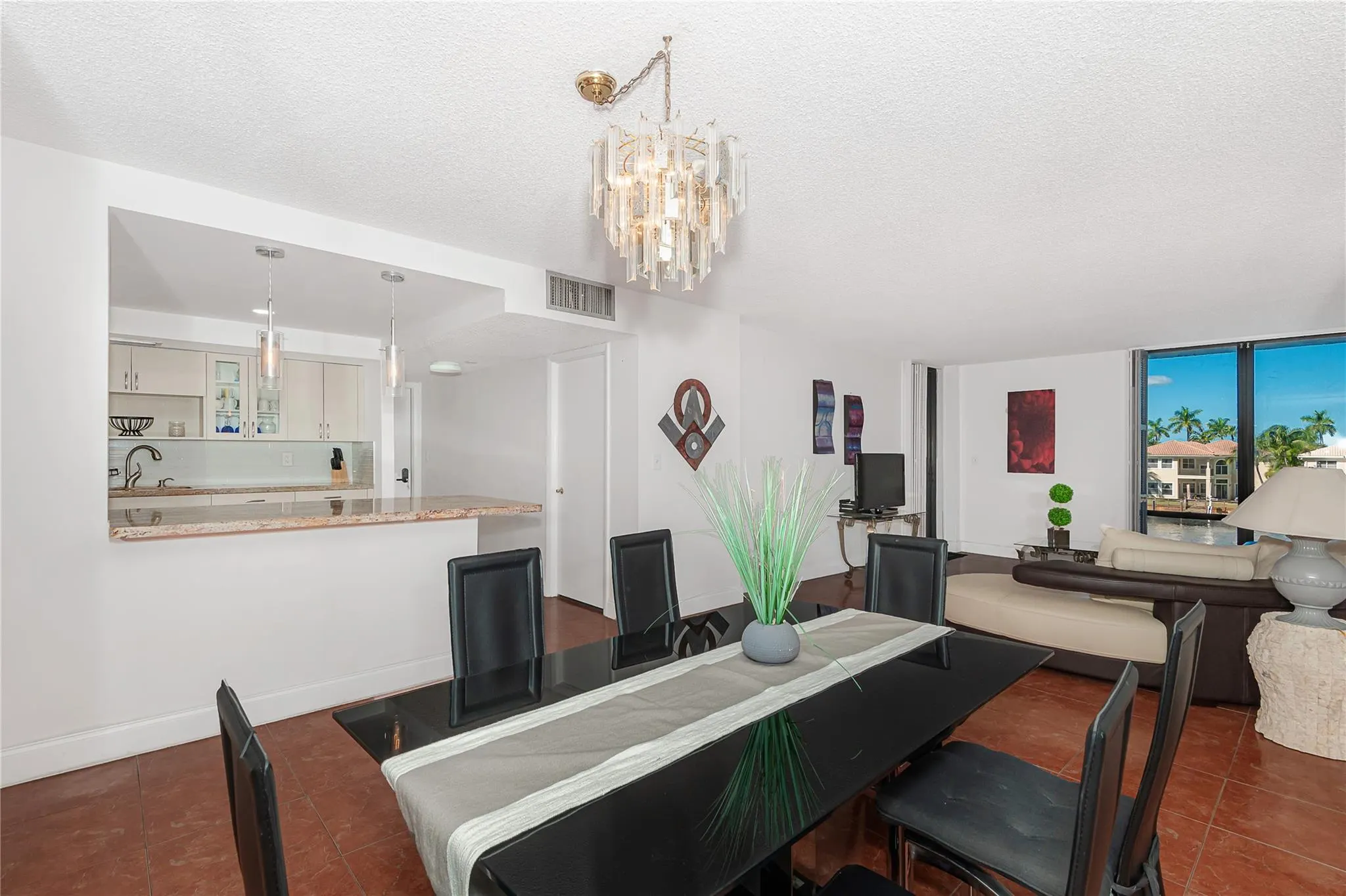1600 S Ocean Dr, #3B