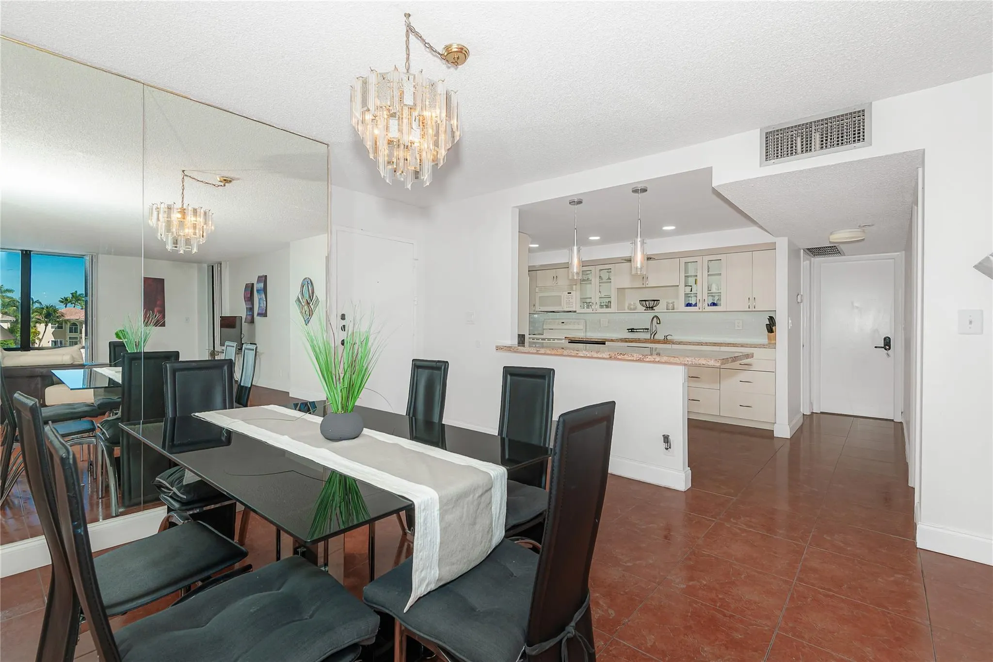 1600 S Ocean Dr, #3B