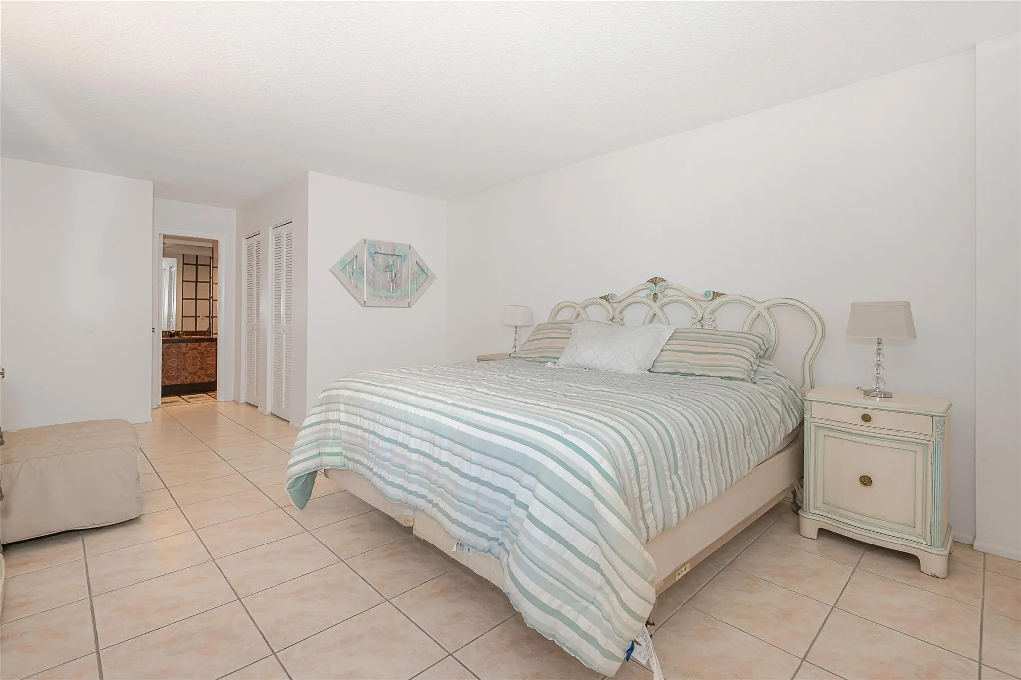 1600 S Ocean Dr, #3B