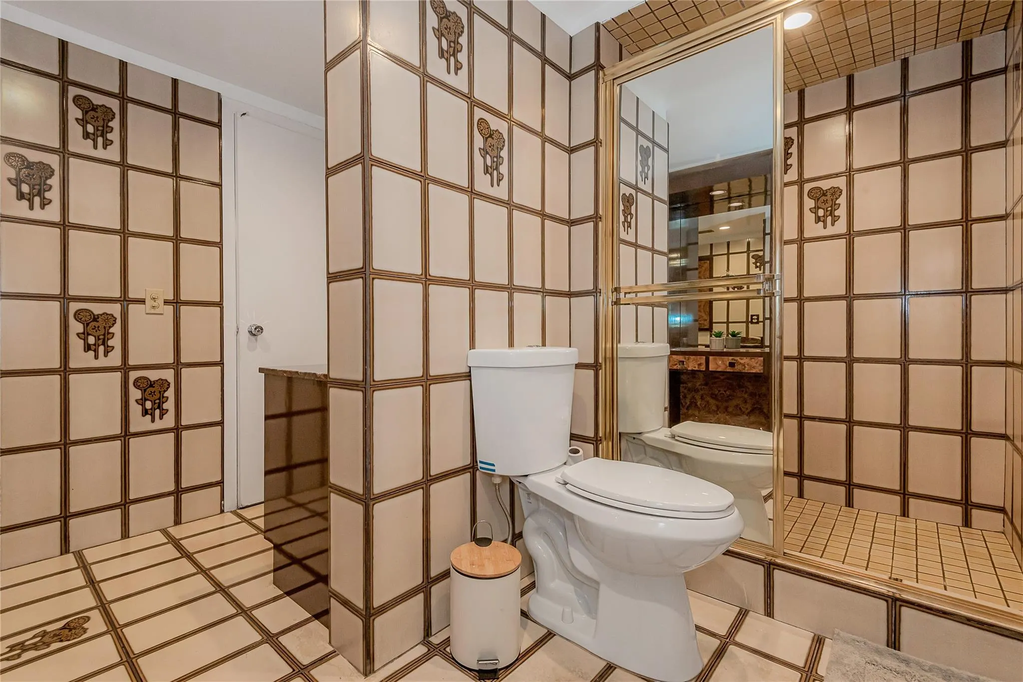 1600 S Ocean Dr, #3B