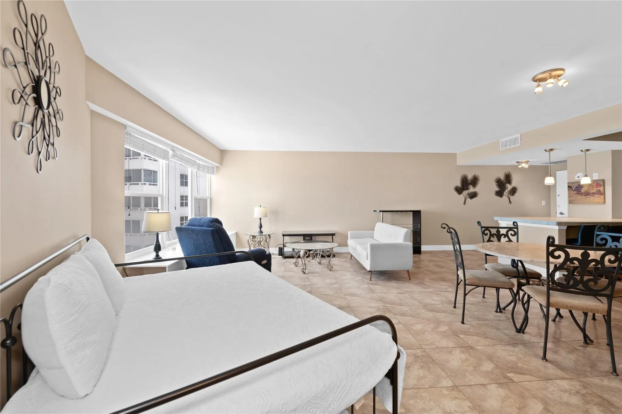 3700 Galt Ocean Dr, #409