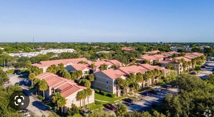 833 Riverside Dr, #824