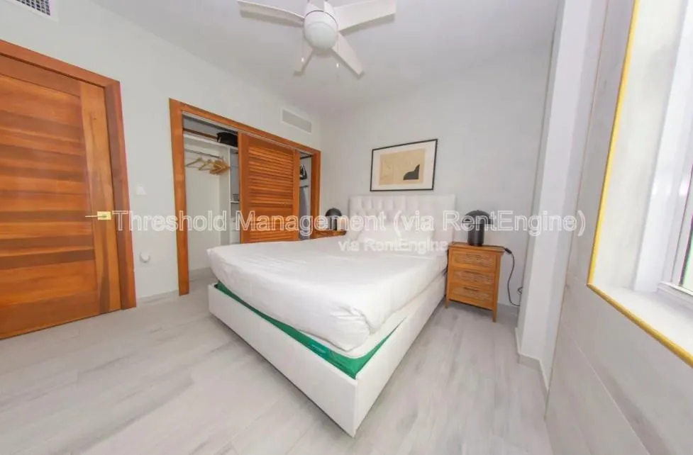820 Ocean Dr, #305