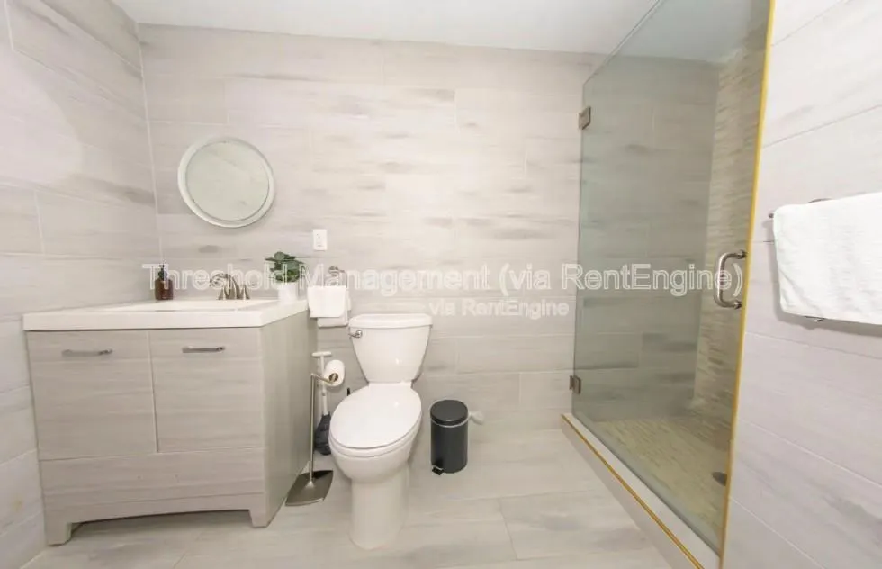 820 Ocean Dr, #305