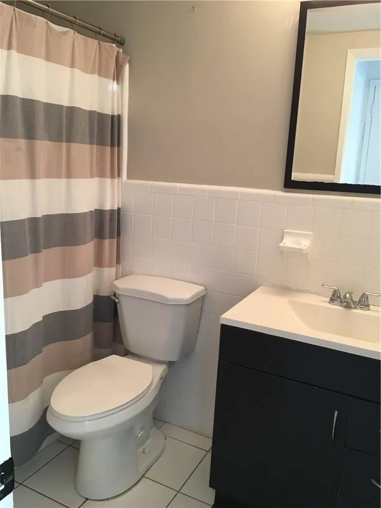 1812 E Oakland Park Blvd, #29