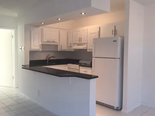 1812 E Oakland Park Blvd, #29