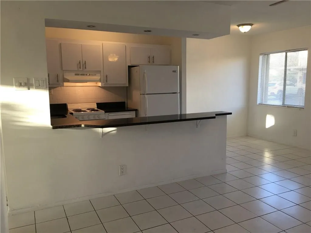 1812 E Oakland Park Blvd, #29