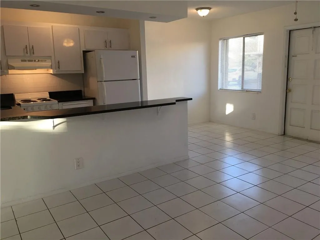 1812 E Oakland Park Blvd, #29