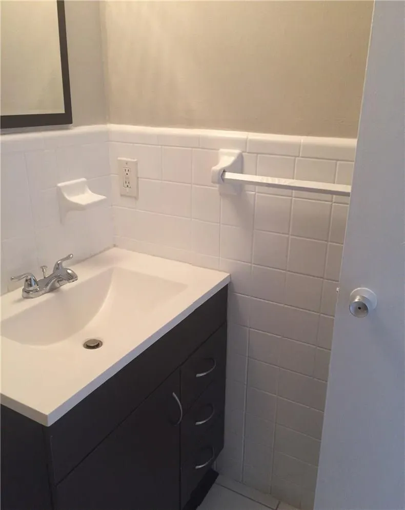 1812 E Oakland Park Blvd, #29