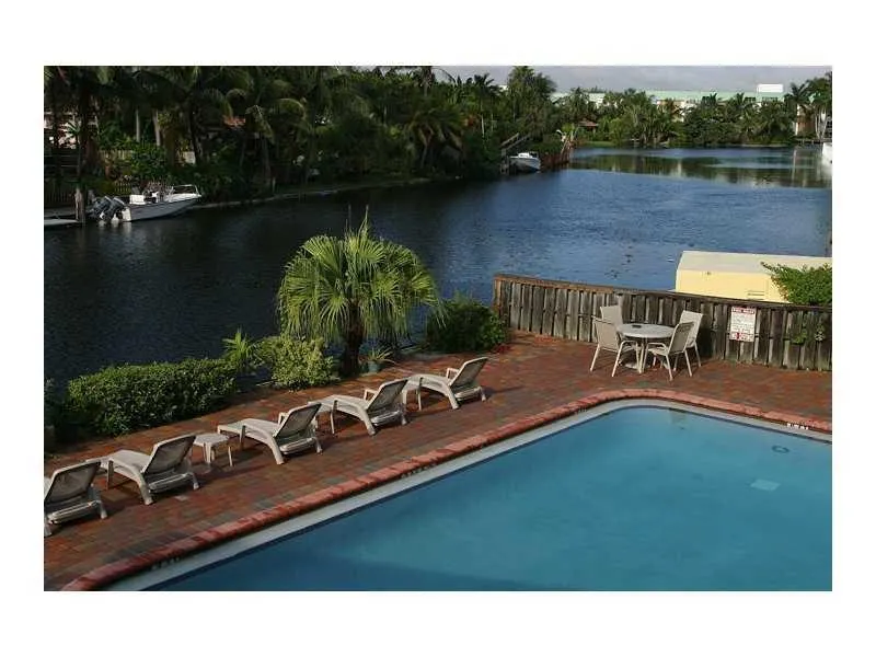 1812 E Oakland Park Blvd, #29