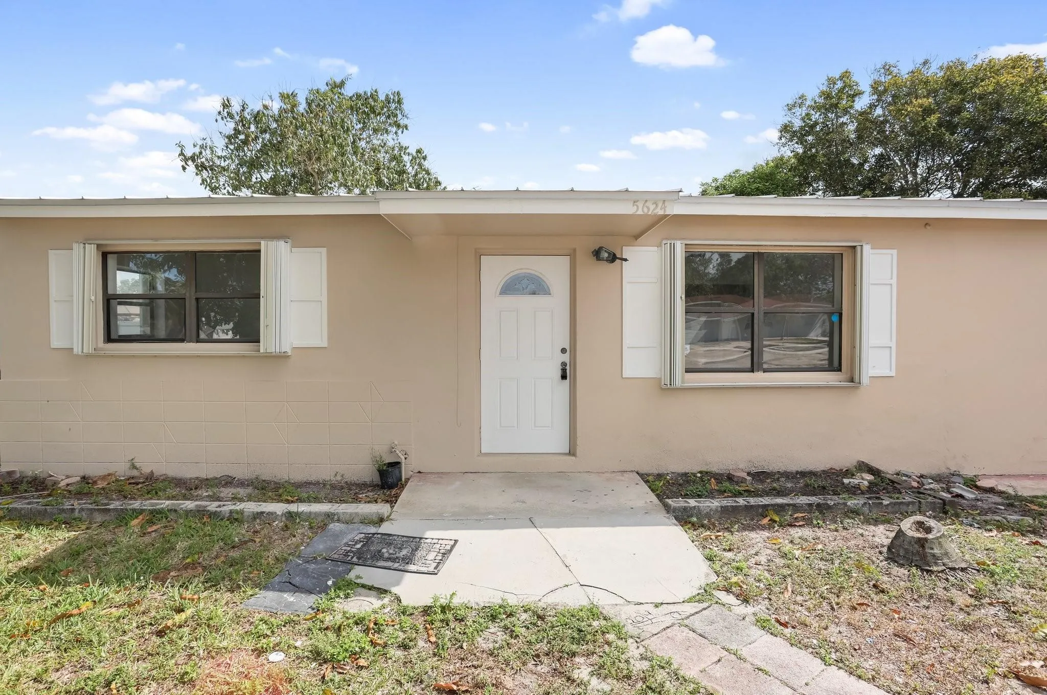 5624 S 37th Court