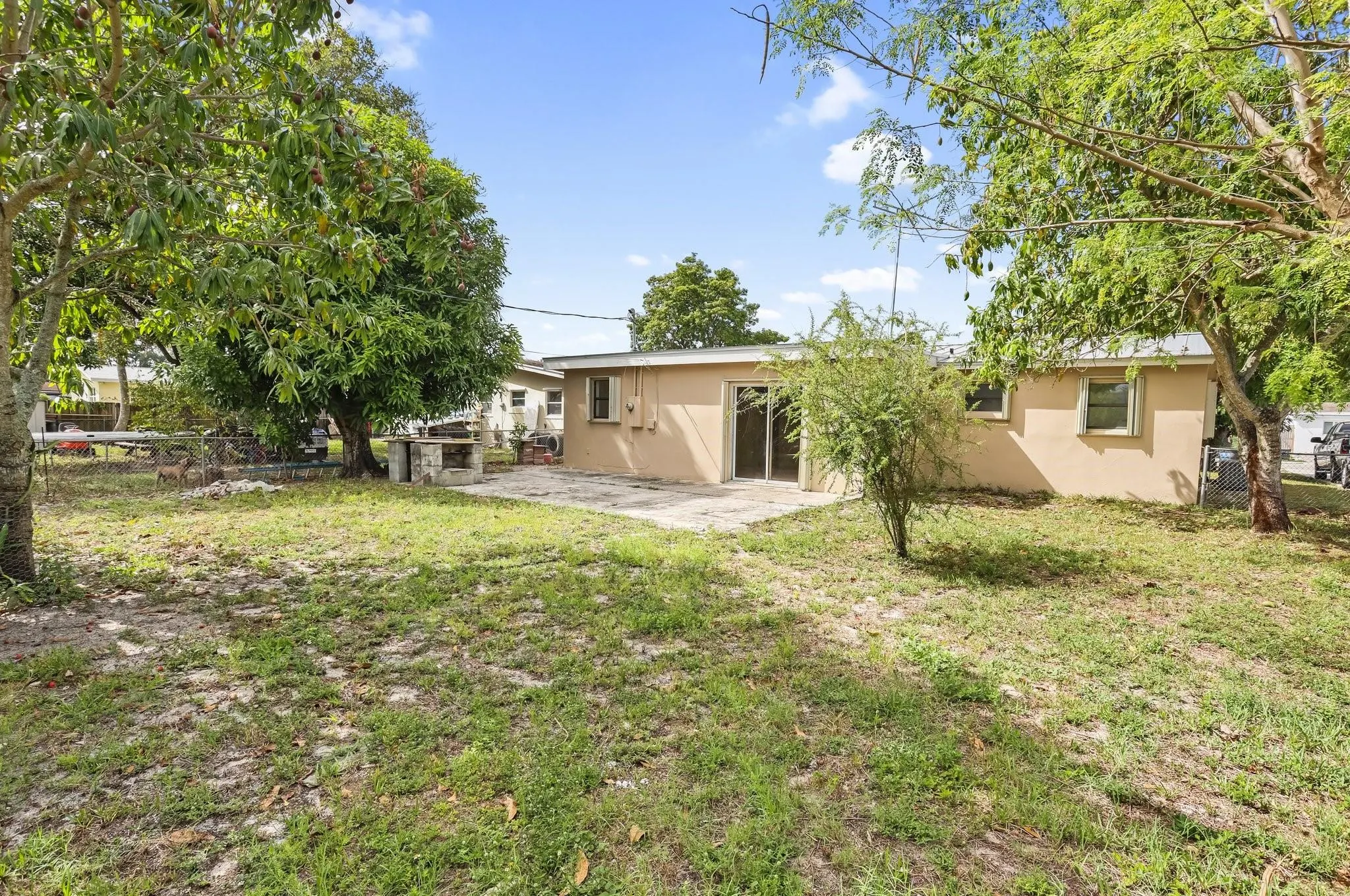 5624 S 37th Court