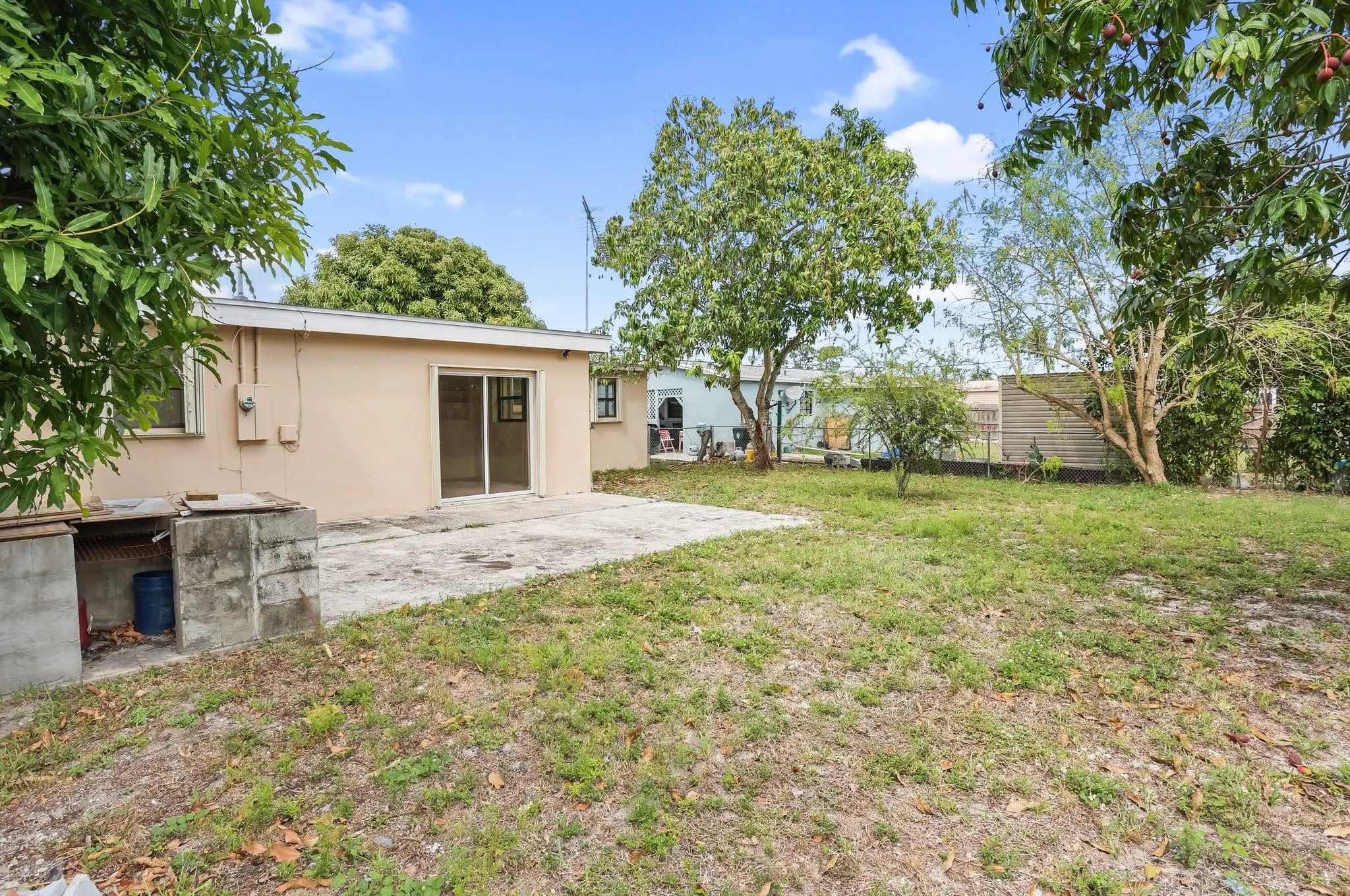 5624 S 37th Court