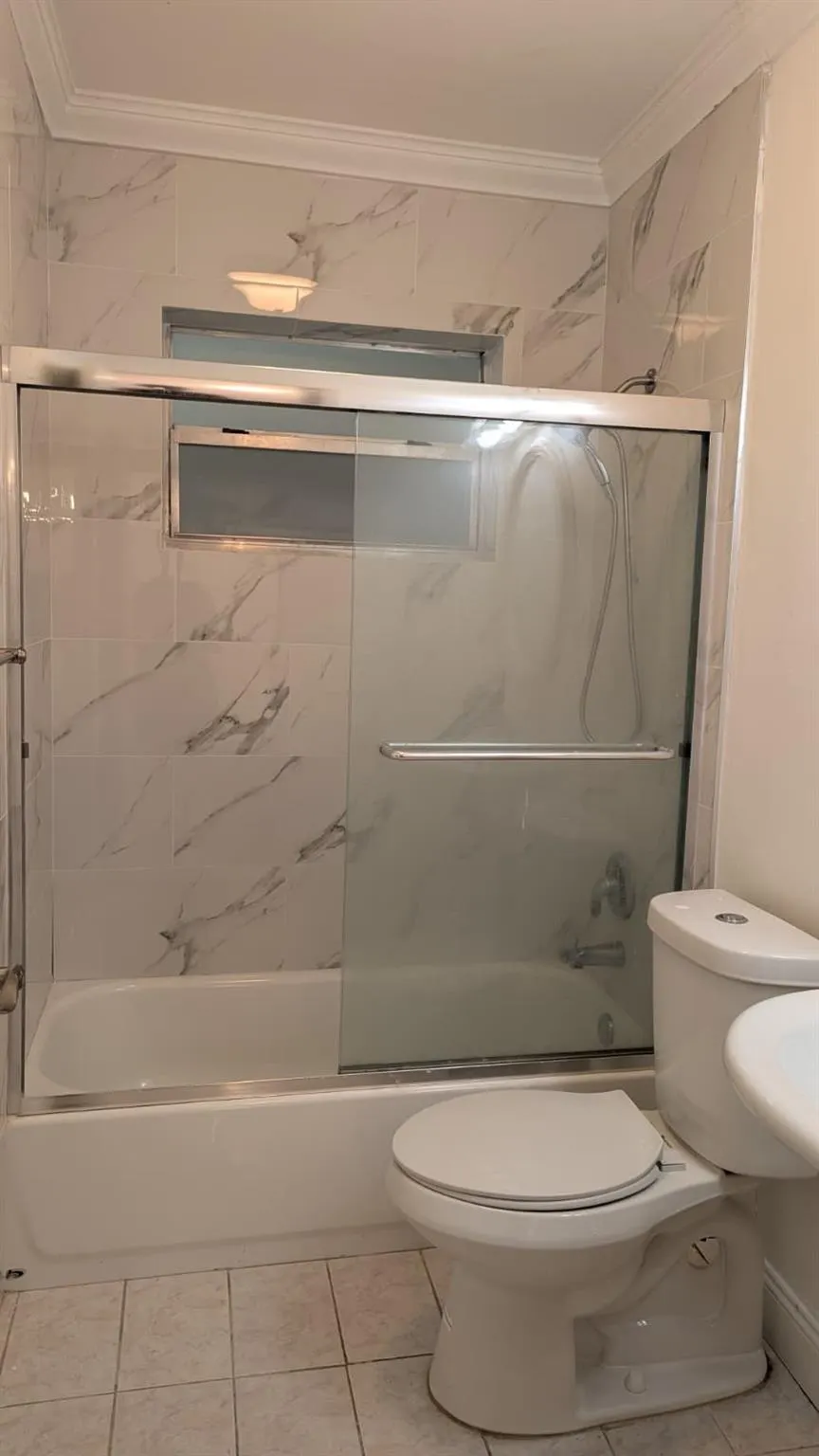 1450 Atlantic Shores Blvd, #117