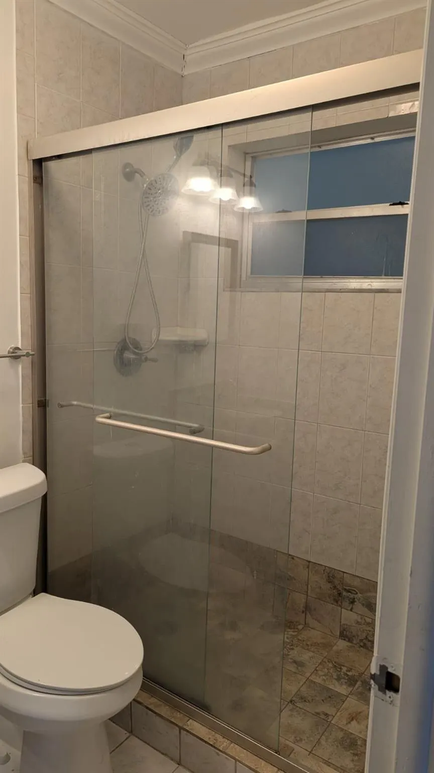 1450 Atlantic Shores Blvd, #117