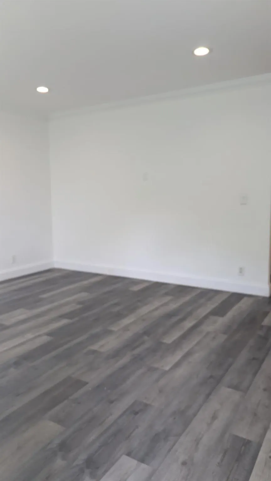 1450 Atlantic Shores Blvd, #117