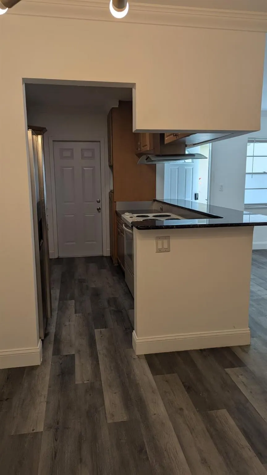 1450 Atlantic Shores Blvd, #117