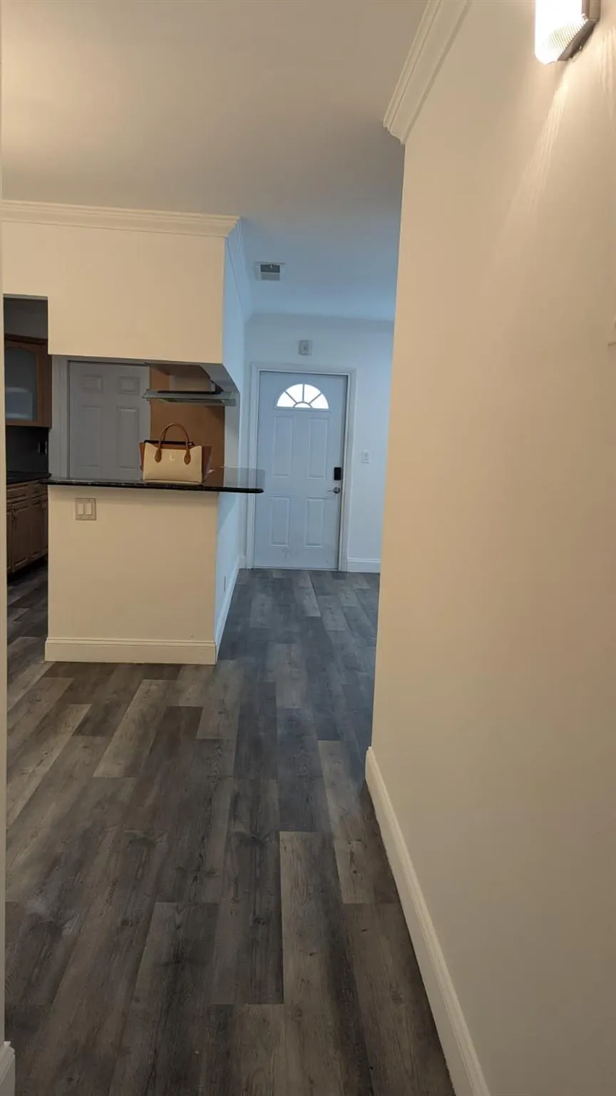 1450 Atlantic Shores Blvd, #117