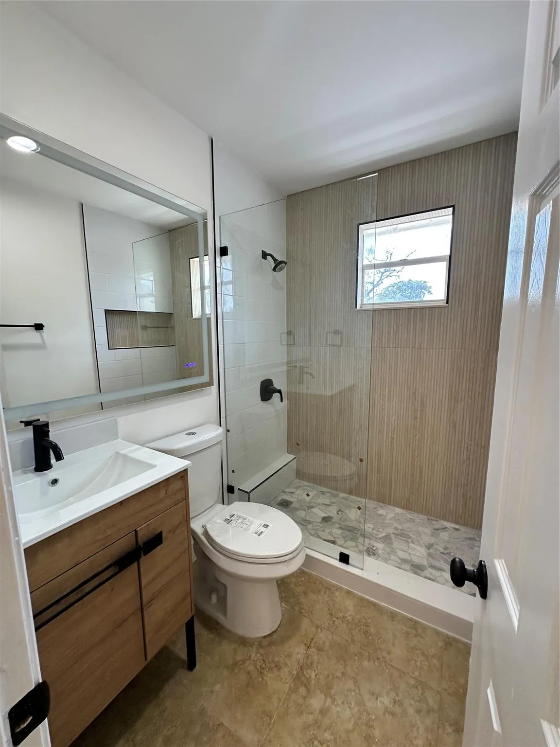 1501 NE 7th Ave, #2