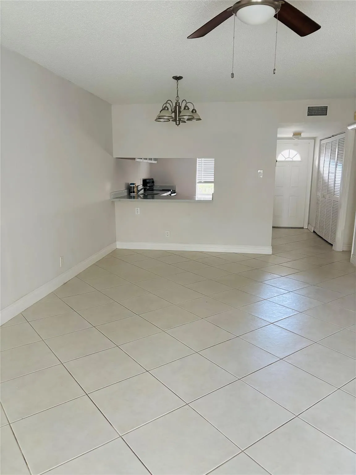 601 NW T8 Terrace, #107