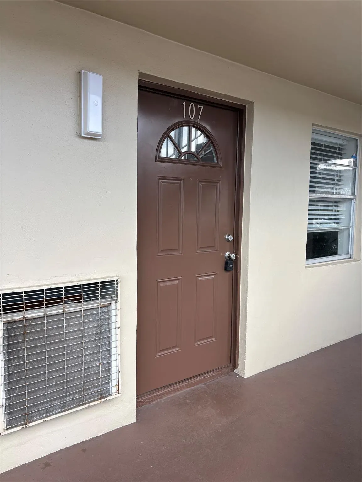 601 NW T8 Terrace, #107
