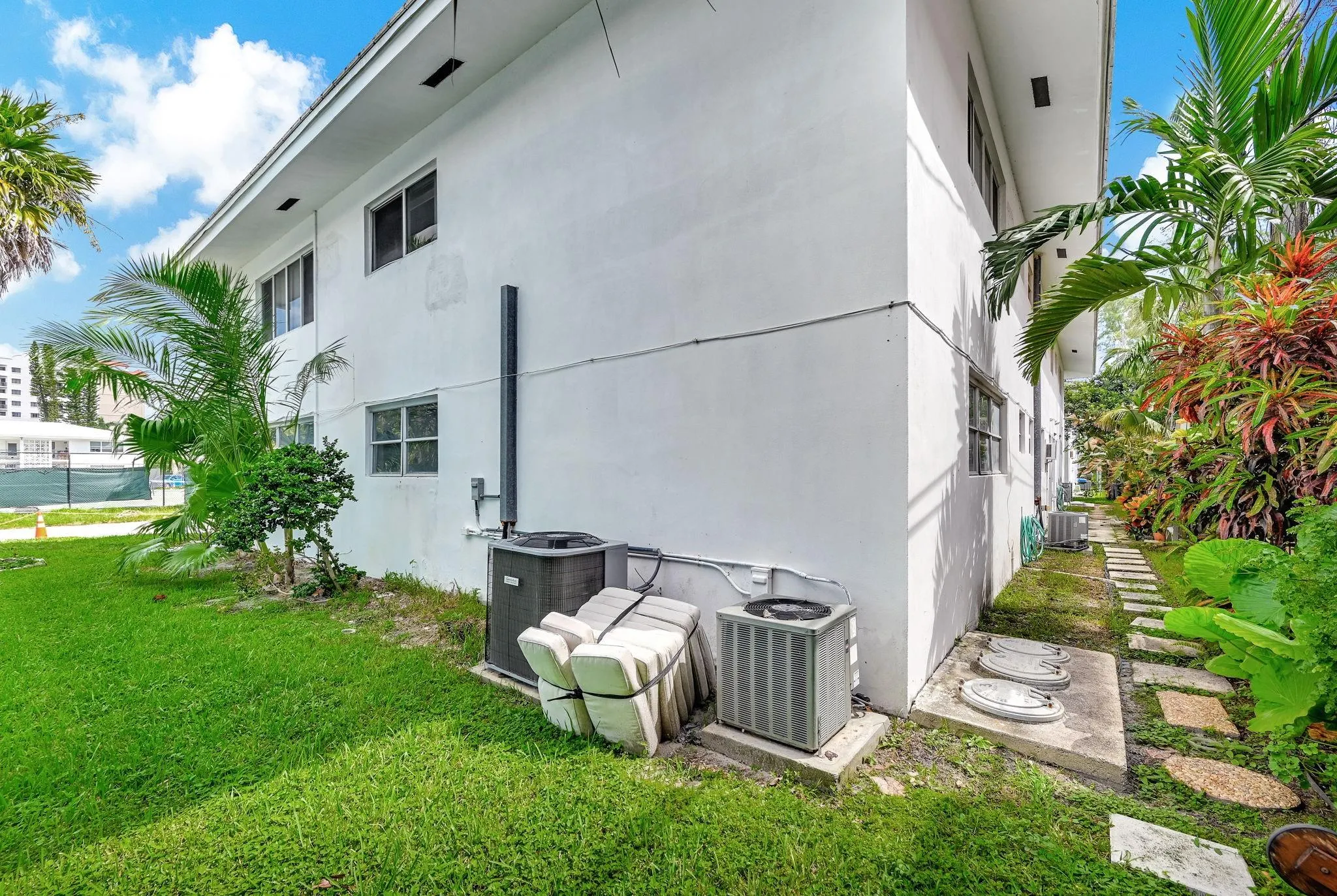 3208 Colony Club Rd