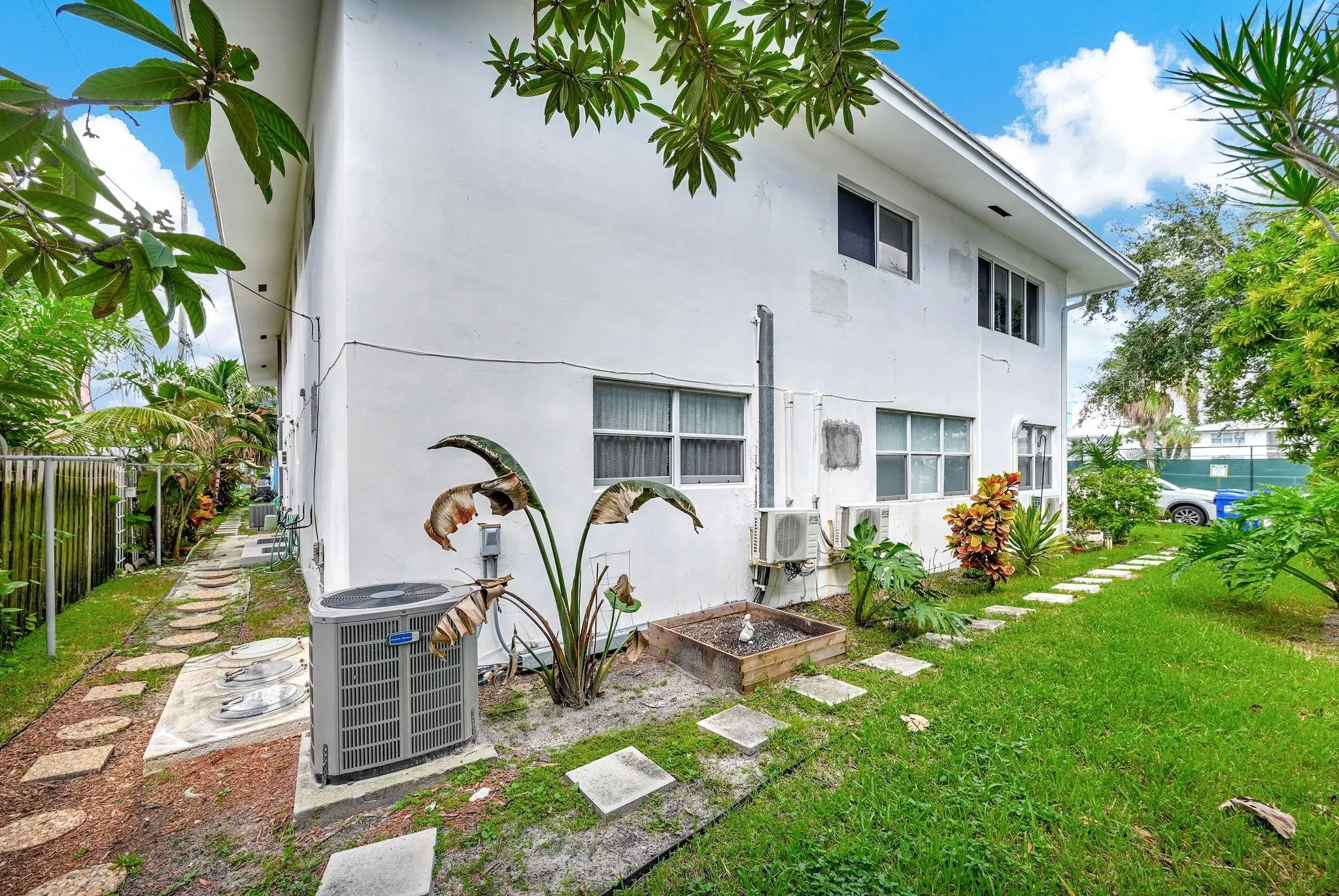3208 Colony Club Rd