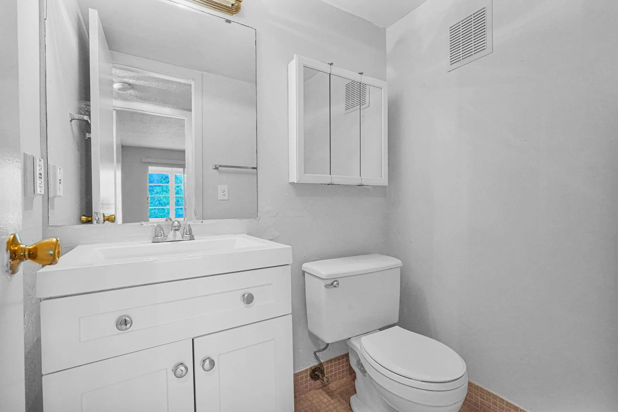 2038 Newport H, #2038