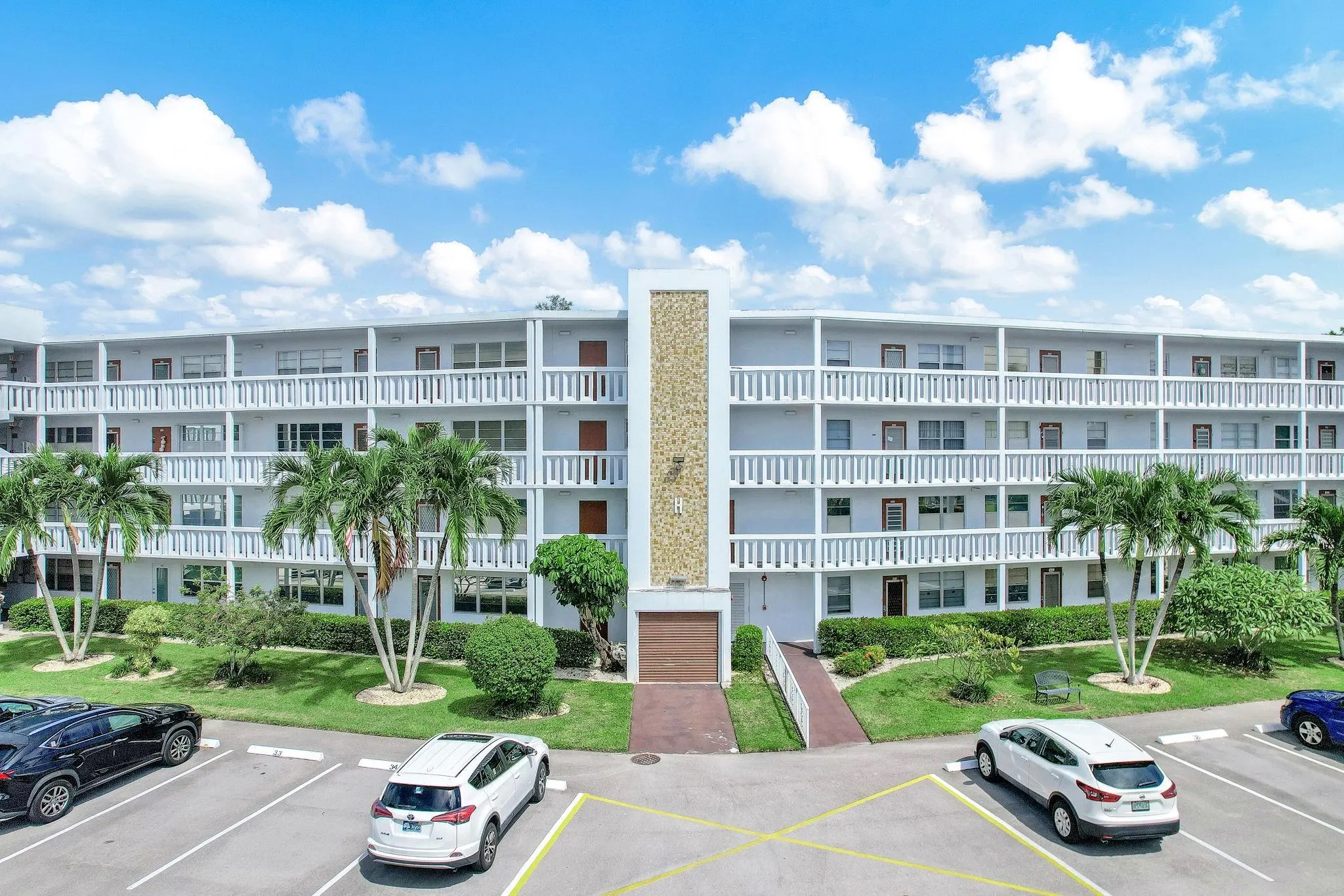 2038 Newport H, #2038