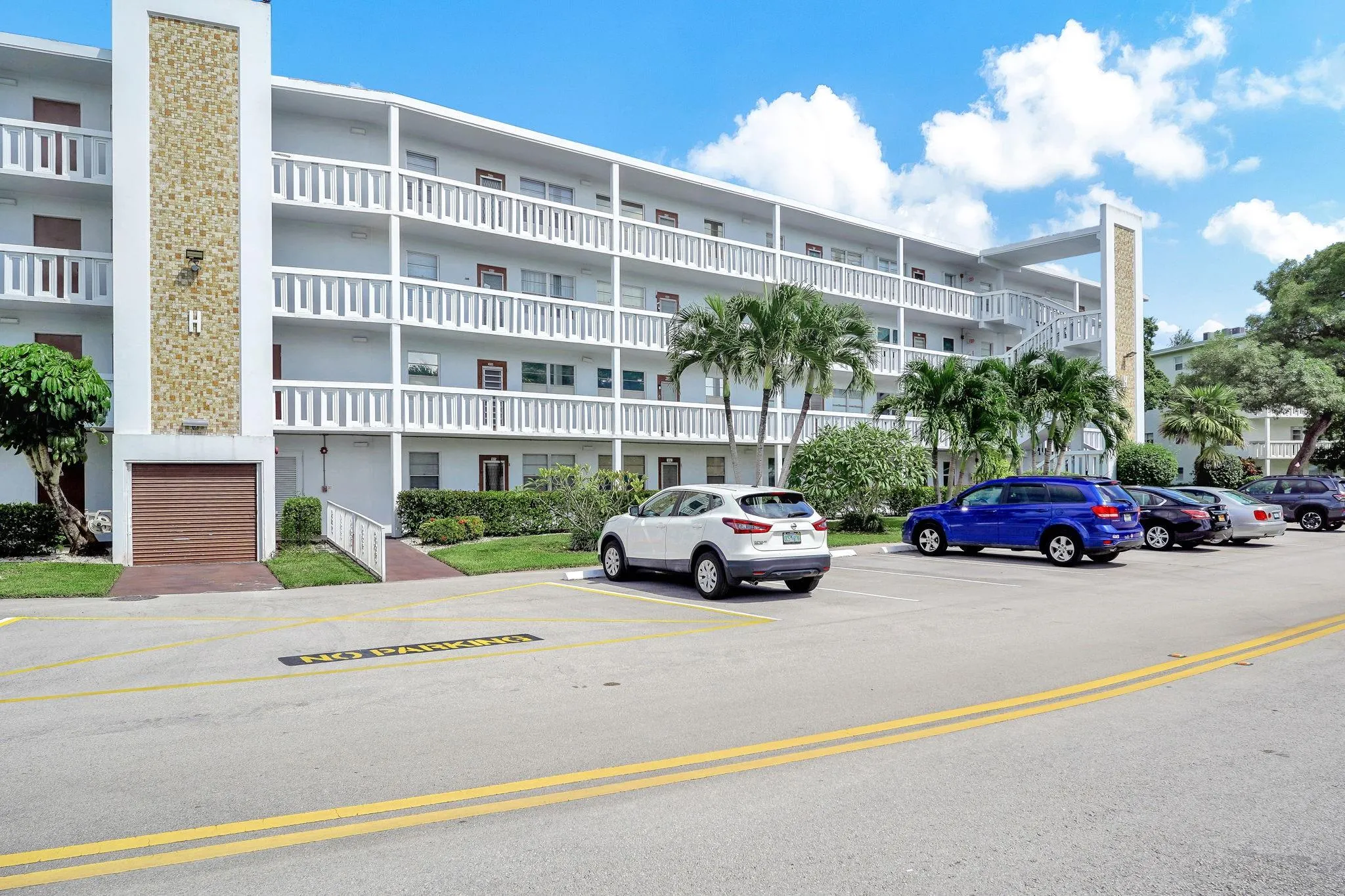 2038 Newport H, #2038
